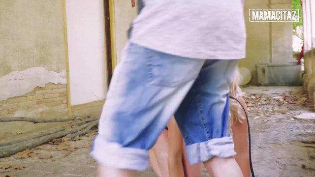 Blonde MILFs Misha Cross & Sienna Day Enjoy Hardcore Outdoor Sex - MAMACITAZ