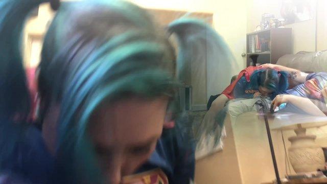Supergirl fucked by Superman starring Cinnamon Anarchy