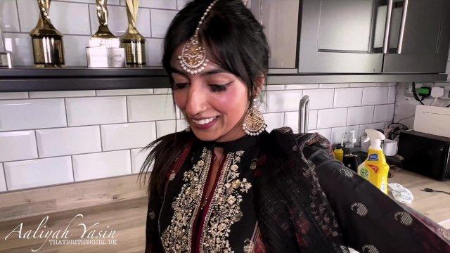 Bhabi Aaliyah Yasin gets fucked by Danny D and receives creampie